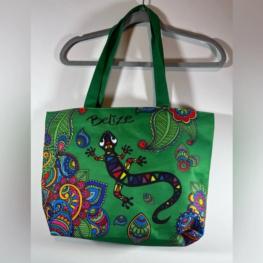 Elegance simplified  Light Colorful Gecko Beach Bag